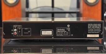 Technics SL-PG490 CD přehrávač - 6