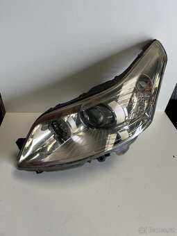 Přední světla Citroen - 6