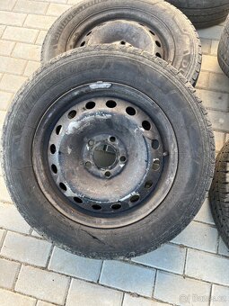 Prodám gumy a disky 205/65 R16C - 6