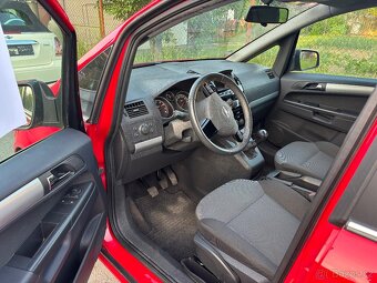 Opel Zafira 1,6 85 kw rok 2011 - 6