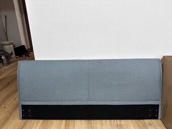 140x200 cm s matrací jako nová, půl roku stará - 6