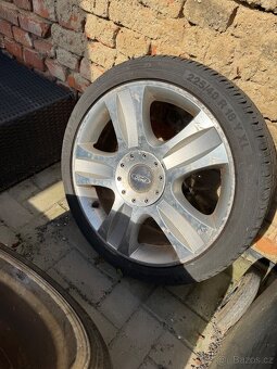 ALU kola Ford s pneumatikami Bravuris 3 R18 - 6