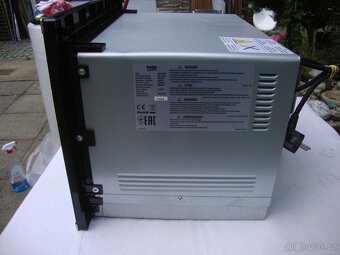 Mikrovlnná trouba vestavná BEKO MCB 25433 X pěkná funkční - 6