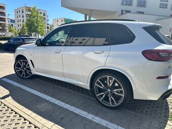 BMW X5 M50D - 6