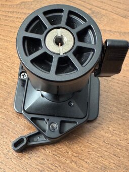 Prodám stativovou hlavu Velbon QHD-53D - 6