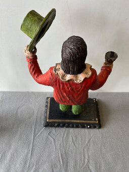 Dřevěná stará figura od hodin. - 6