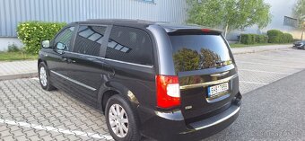 Prodám Chrysler Town Country - 6