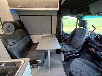 Obytný vůz Mercedes-Benz Sprinter 319 CDI (2023) - 6