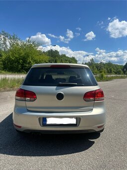 Prodám golf 6 1.8tsi 118 kw - 6