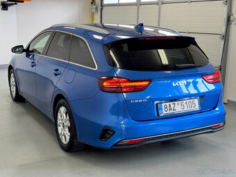 Kia Cee´d SW 1.5TGDI 118 kW Exclusive rv.11/2021 - 6