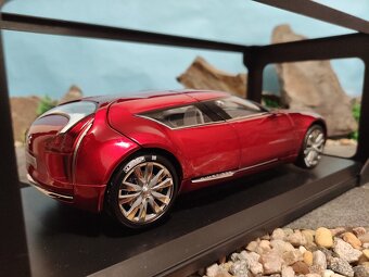 Prodám model 1:18 Citroen c metisse - 6