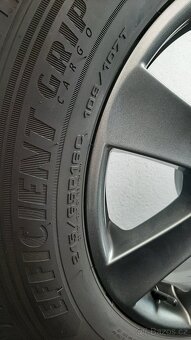 Alu kola-pneu VW-T-5 - T-6 215/65R16-C Bridgstone - 6