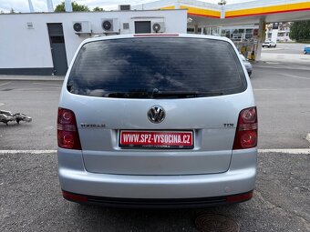 Volkswagen Touran TDI Trendline • 11/2008 • 77kw • 7 míst - 6