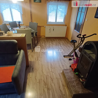 Prodej rodinného domu s pozemky o celkové výměře 3029 m2, ob - 6