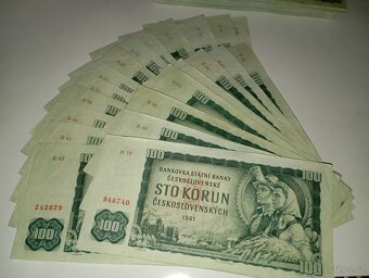BALÍČEK 100 KUSŮ BANKOVEK 100 KČS 1961, JEN VZÁCNÉ SÉRIE - 6