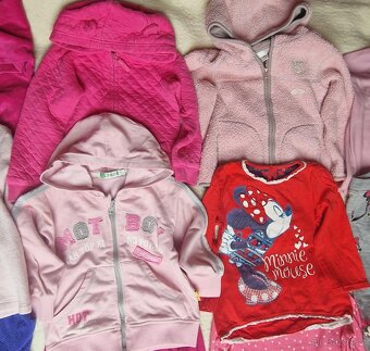 ZNAČKOVÉ NÁDHERNÉ KVALITNÍ OBLEČENÍ VEL.104...DISNEY - 6