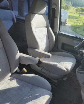 T5 1,9TDI 77kw 2005 - 6