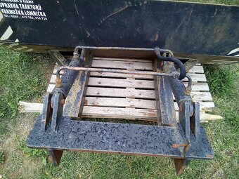 Přední radlice na traktor - 6