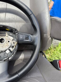 Volant z Audi a4 b7 - 6
