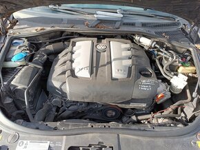 Prodám VW Touareg 3.0 TDi, 176 KW, 2010 - MANUÁL - 6