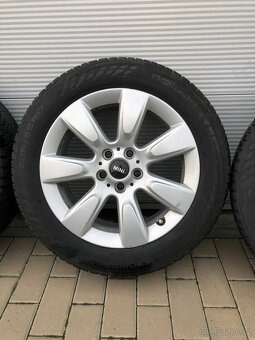 Sada disků Mini 5x112 7,5x17 ET52 + zimní 225/55 R17 - 6