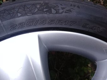 alu original Škoda zimní 225/45/17, 5x112, Nexen 7mm - 6