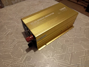 Měnič napětí Soluowill NP1200 - 6