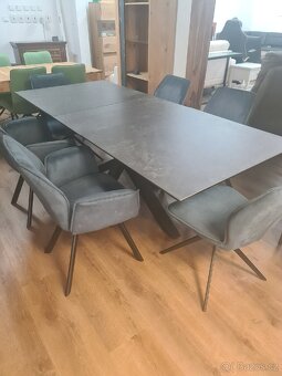 Jídelní stůl- rozkládací - 6