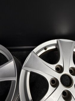 Alu Toyota 5x114,3 16” - 6
