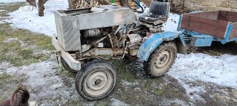 Prodám malotraktor s károu - 6