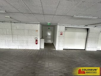 Boskovice, garážové stání, 13 m2, parkovací dům, bezpečnostn - 6