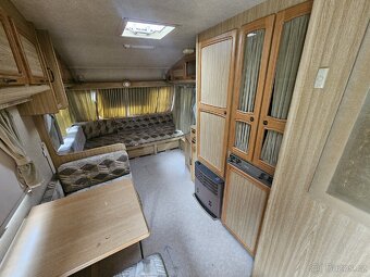 Rustikální anglický karavan Elddis - 6