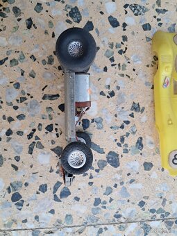 Auto na autodráhu ites - 6