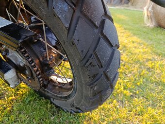 Suzuki Strom - 6