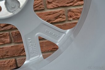5x100 R17 Celoroční sada Originál Seat Arona + 205/55 R17 - 6