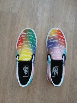 Dětské tenisky VANS slip-on, barevné, limitovaná edice - 6