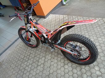 TRS 250 RR - 6