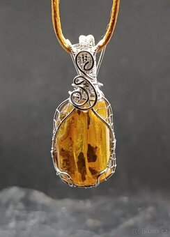 Jantar - Paměť pradávných věků s vůni pryskyřice - 6