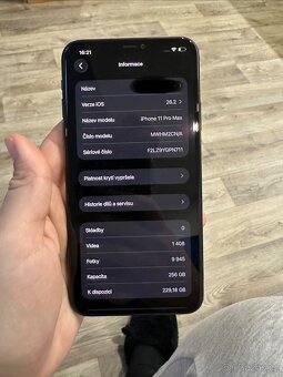 IPhone 11 Pro Max 256 GB - 6