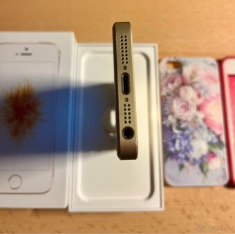 Apple iPhone SE (2016) 16GB Gold 100% batéria - 6