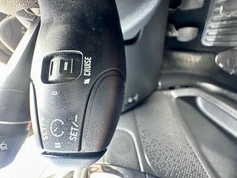Peugeot 208 1.2 Style Klima Navigace Senzory Tažné - 6
