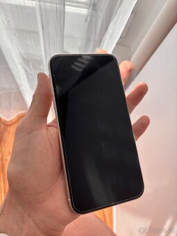 iPhone 11, 128 GB - 6