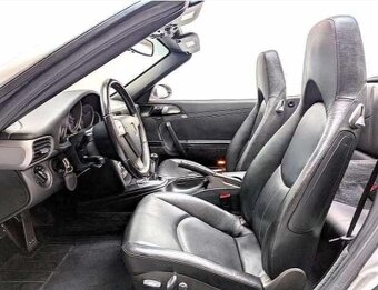 Porsche 911 Carrera 3.6i (typ 997) - 6