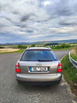 Audi A4 B6 2.5tdi 132kw quattro - 6