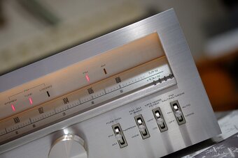 PIONEER - TX 9800 - top tuner 80let. krasny stav - 6