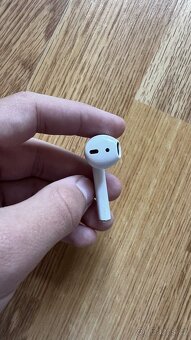 Apple Airpods - 6