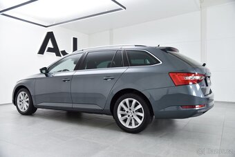 Superb Combi 2.0 TDI Style DSG, LED, Kamera, Vyhr.čelné sklo - 6
