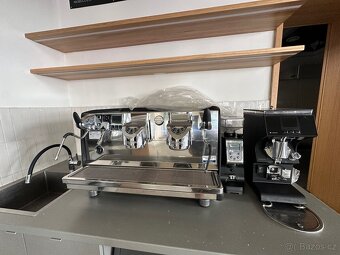 Profesionální pákové kávovary Victoria Arduino 358 Digit GR2 - 6