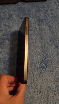 Samsung Galaxy S24 - 256 GB (onyx black) JEŠTĚ ROK ZÁRUKA - 6