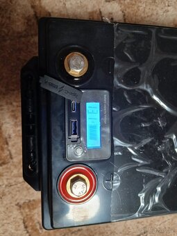 Prodám nový lifepo4 akumulátor Baterie  12v 320Ah 4kWh - 6